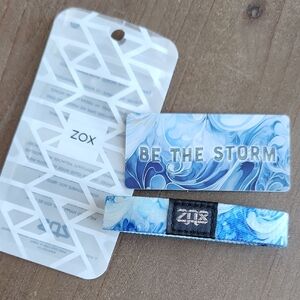 NWT Zox BE THE STORM Bracelet
